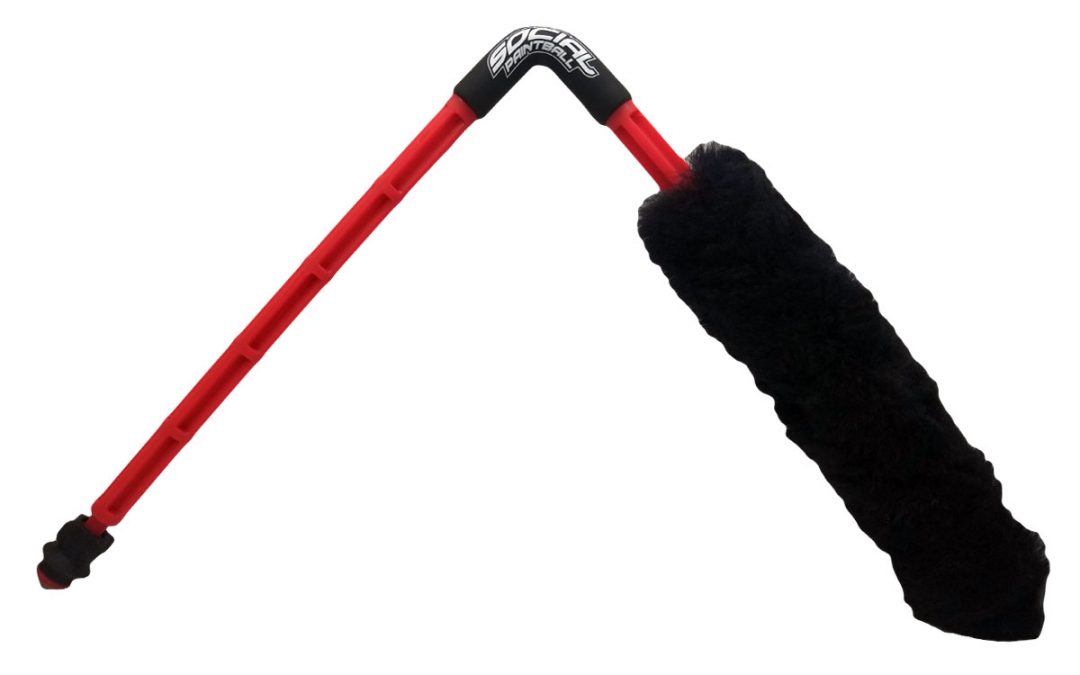 Barrel Maid, Social Red Black Magma